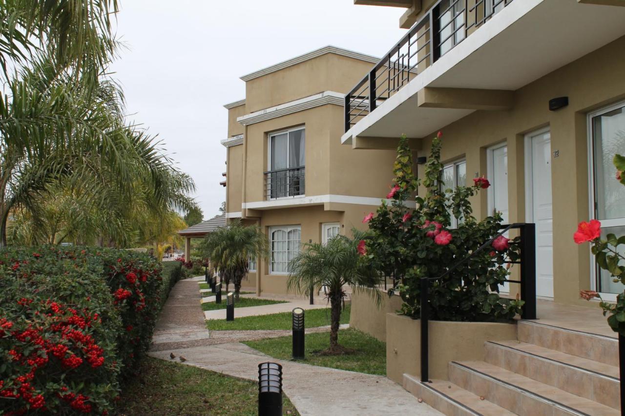 Brisas del Lago Apart y Hotel Federación Exterior foto