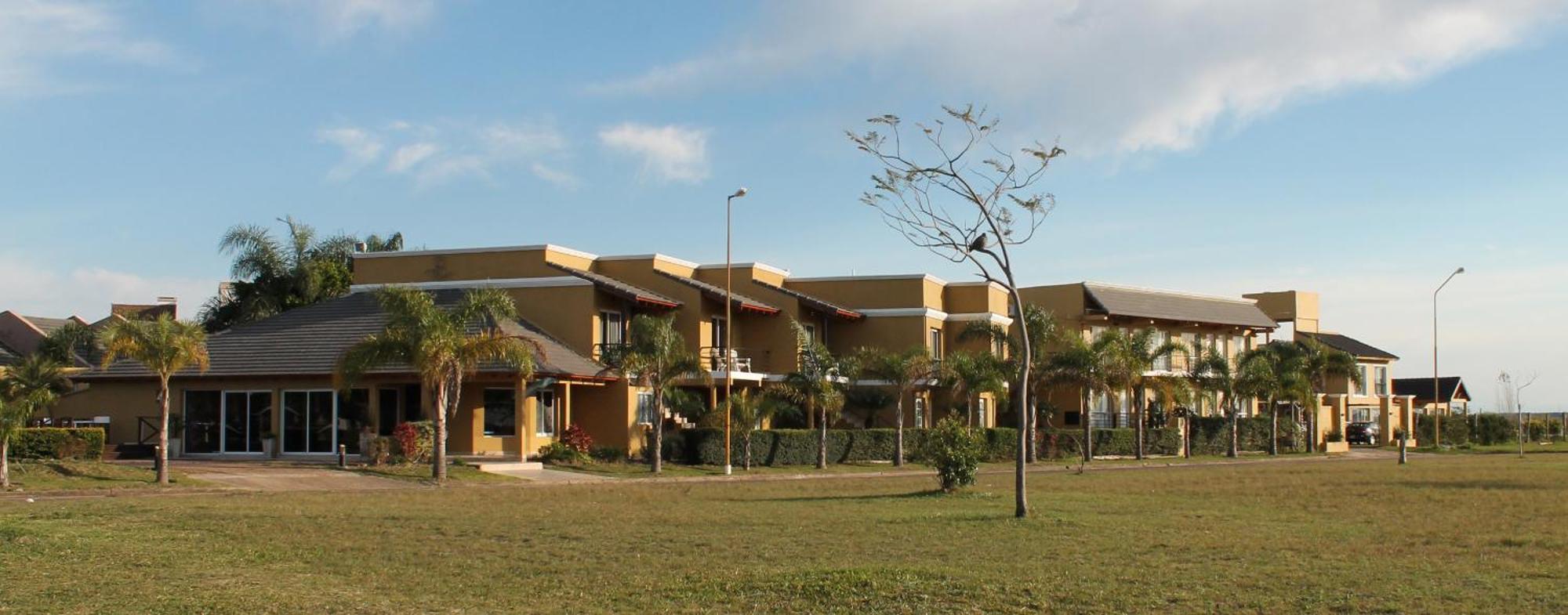 Brisas del Lago Apart y Hotel Federación Exterior foto